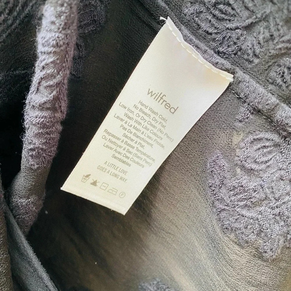 Aritzia - Wilfred  Black Gascon Dress - Picture 5 of 8